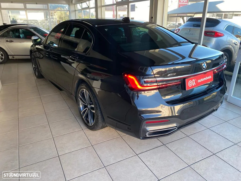 BMW 740 d xDrive Pack M Auto - 52