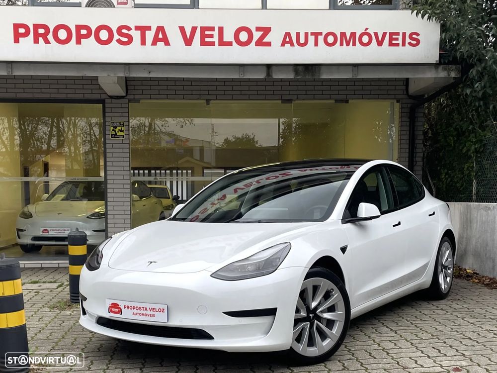 Tesla Model 3 RWD - 2