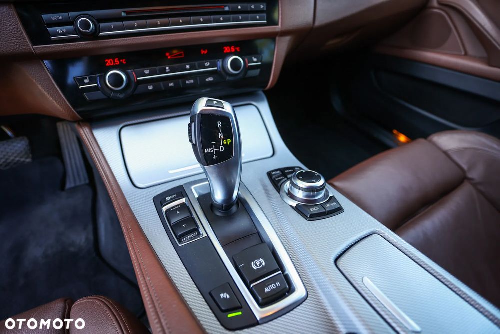BMW Seria 5 520d BluePerformance Sport-Aut - 34