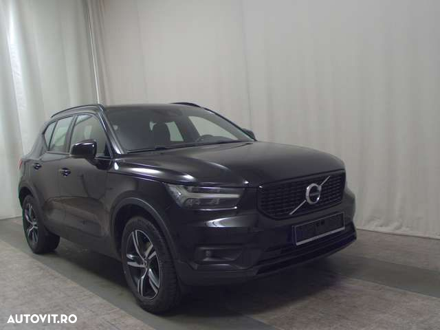 Volvo XC 40 - 3