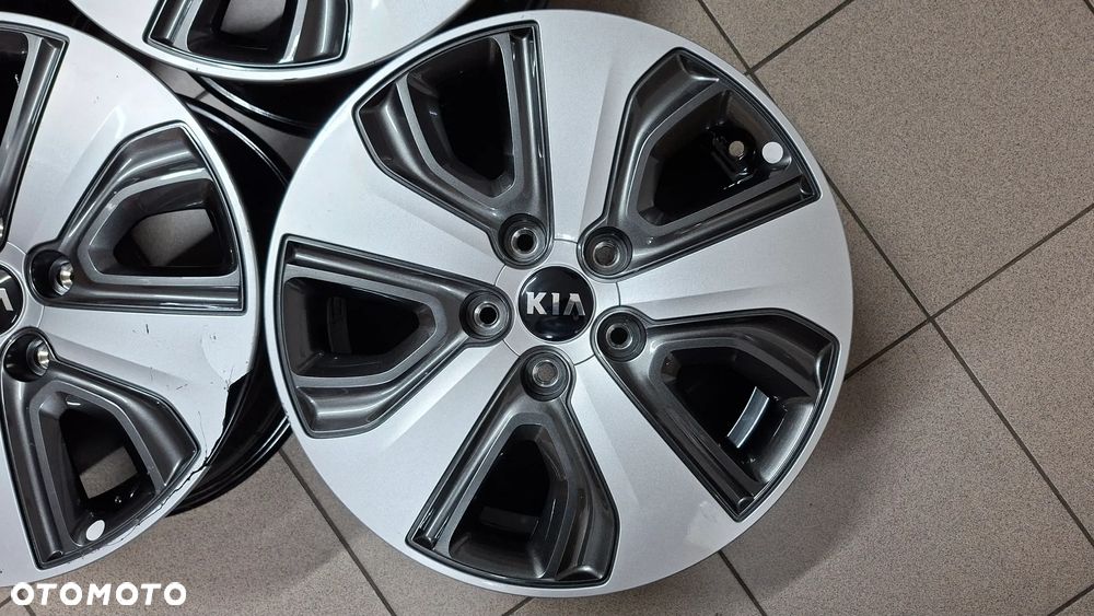 Felgi Aluminiowe 16 Kia Niro 5x114.3 ET 45 - 16
