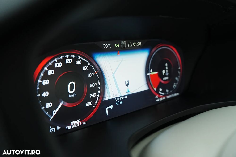 Volvo S60 T8 eAWD Momentum Pro - 34