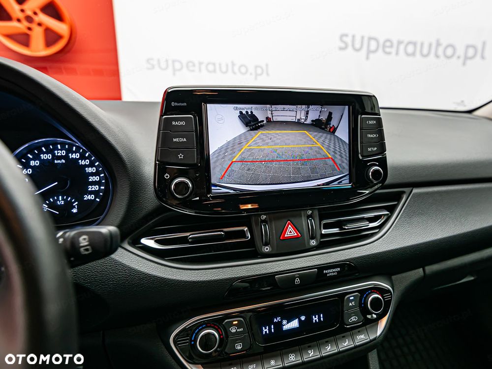 Hyundai i30 - 16