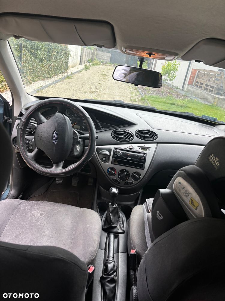 Ford Focus 1.6 Comfort - 5
