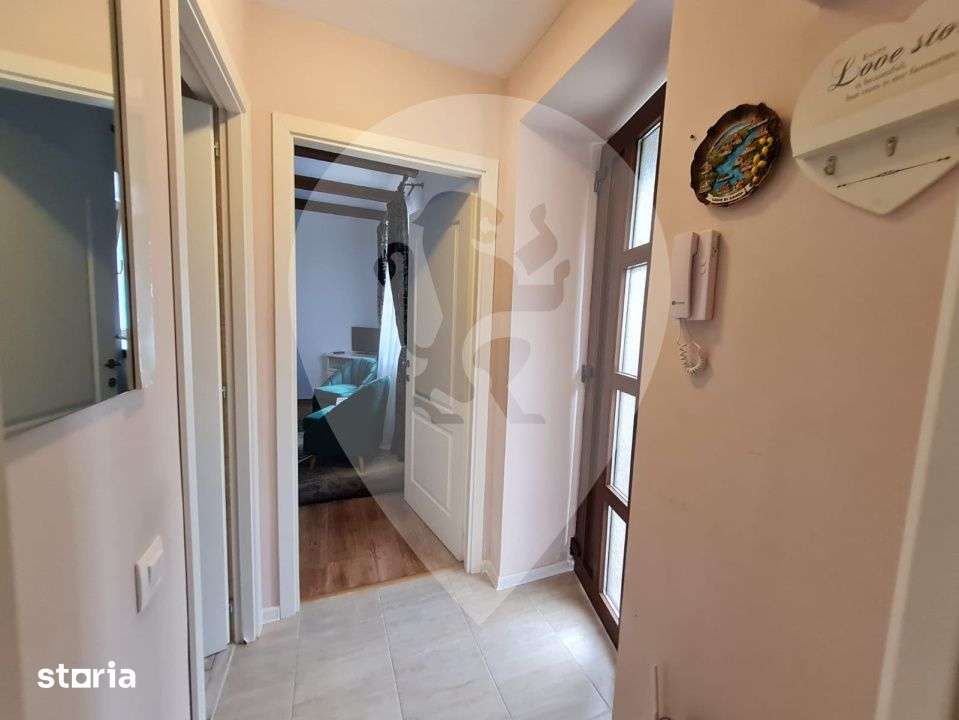 Centrul Istoric| Garsoniera de inchiriat-35 m2| curte - Imagine principală: 3/6