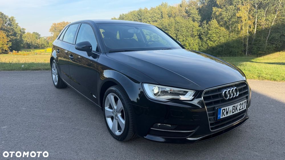 Audi A3 Sportback - 3