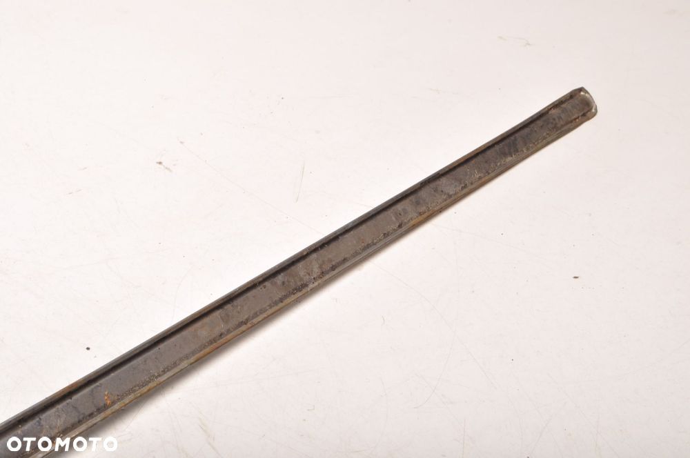 FORD GRANADA I GXL LISTWA BŁOTNIKA PRAWY PRZÓD 73R - 9