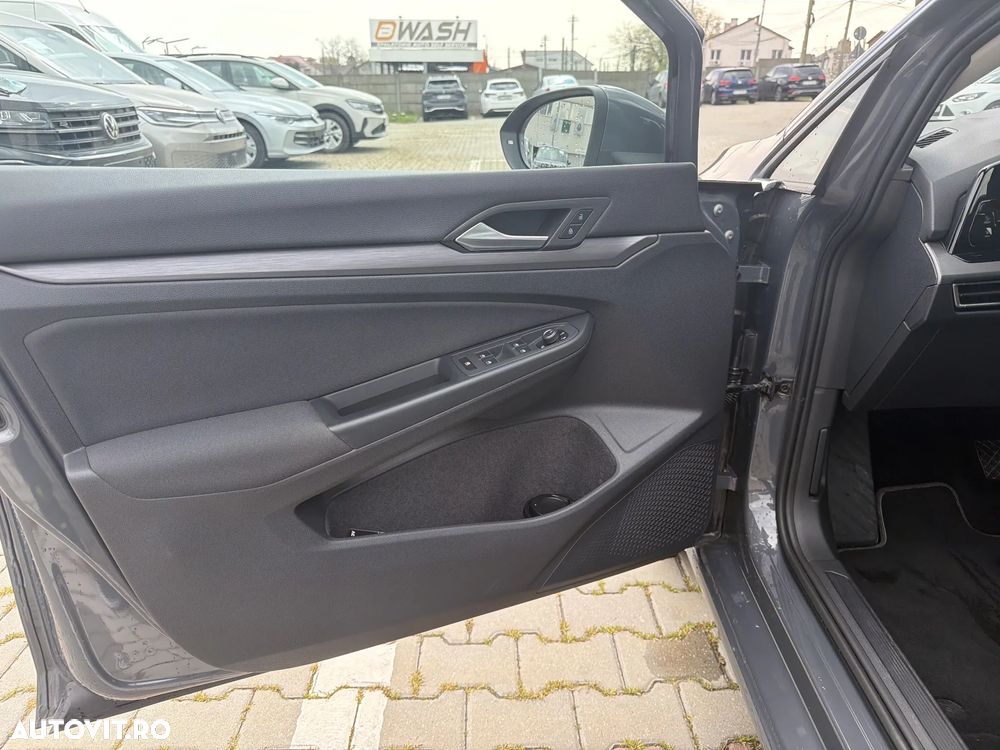 Volkswagen Golf 2.0 TDI DSG Style - 10