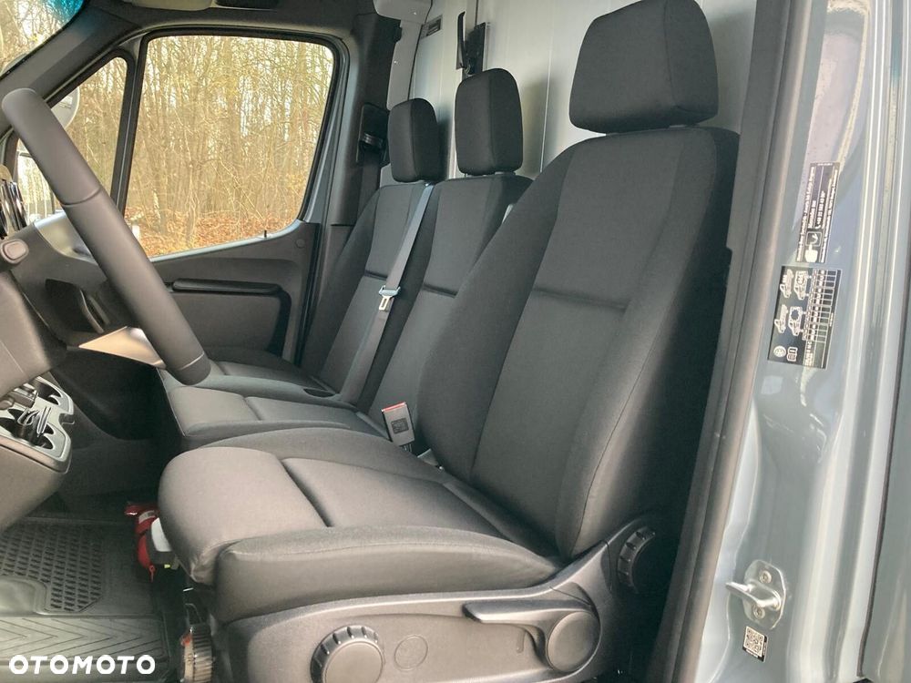 Mercedes-Benz Sprinter 317 CDI OM654 - 18