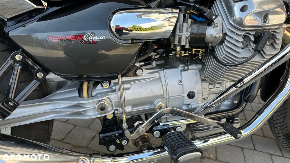 Moto Guzzi Nevada - 2