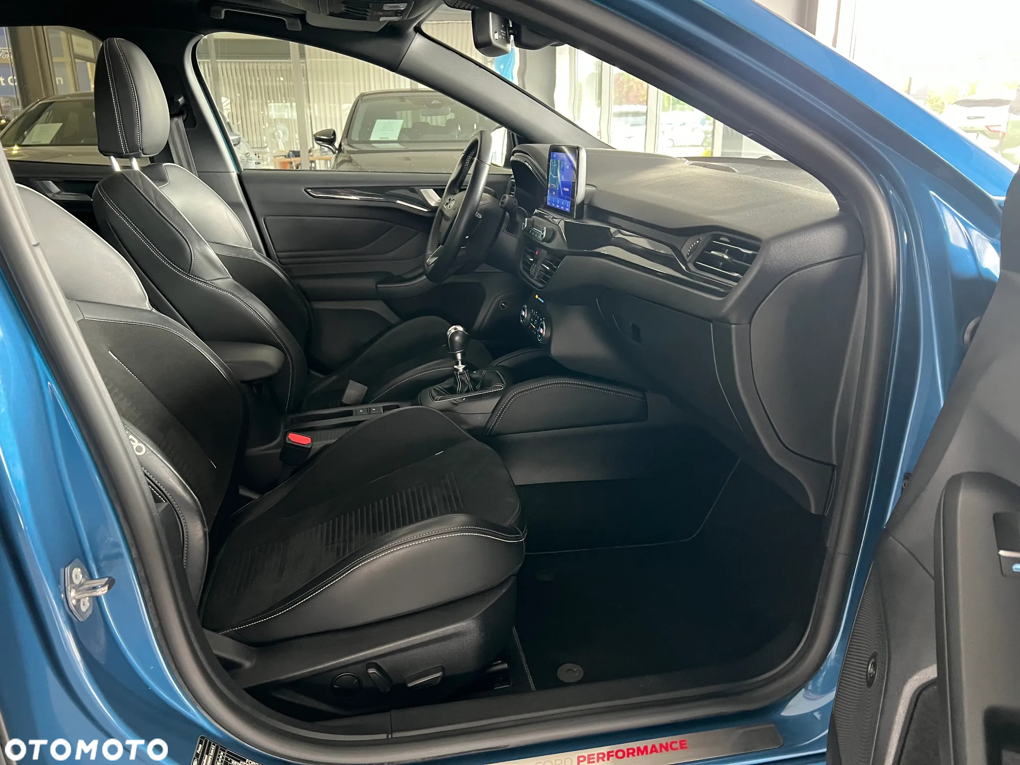 Ford Focus 2.3 EcoBoost ST X - 40
