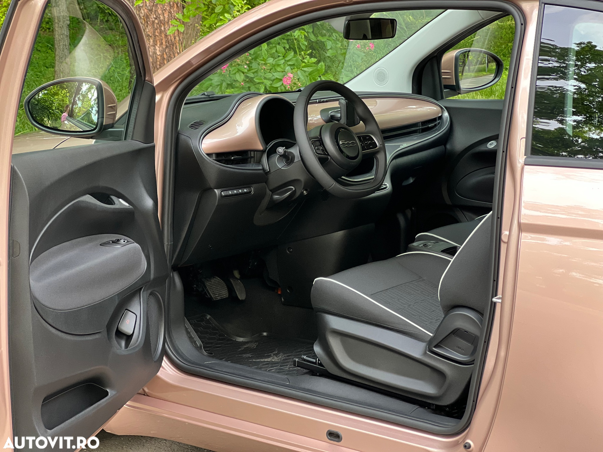 Fiat 500 500e Hatchback - 9