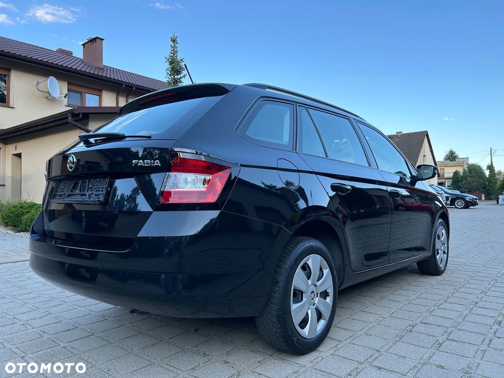 Skoda Fabia 1.0 MPI Ambition - 3