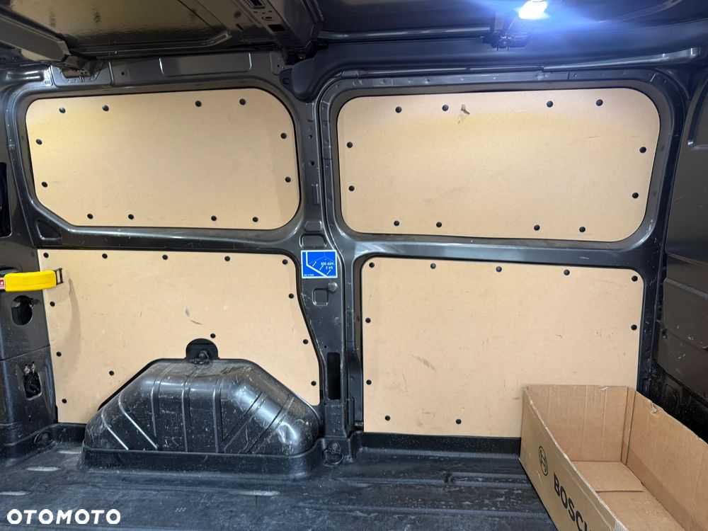 Ford Transit - 20