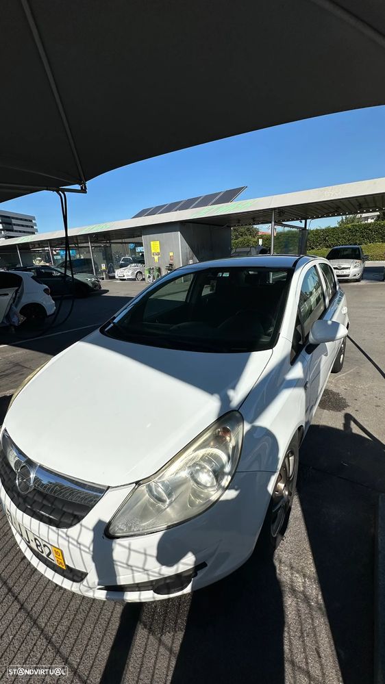 Opel Corsa 1.3 CDTi Enjoy EcoFLEX - 4