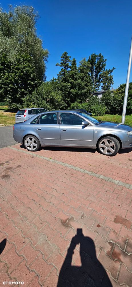 Audi A4 Limousine - 2