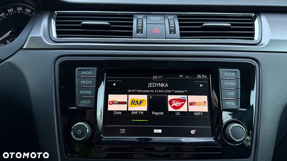 Skoda RAPID 1.2 TSI Ambition DSG - 11