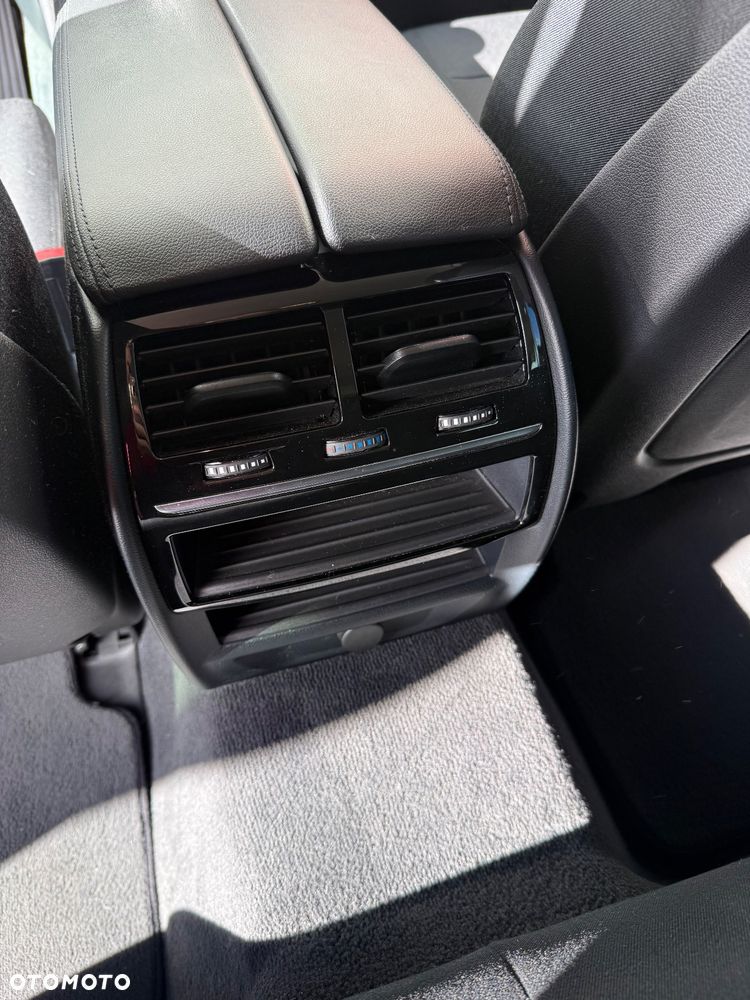 BMW Seria 5 520d Touring - 18