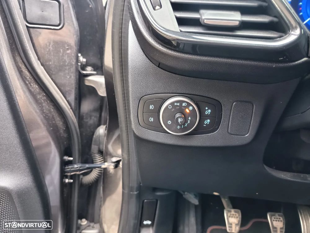 Ford Puma 1.0 EcoBoost Hybrid ST-LINE - 14