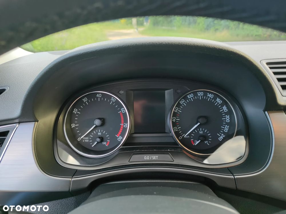 Skoda Fabia 1.0 TSI Ambition - 12