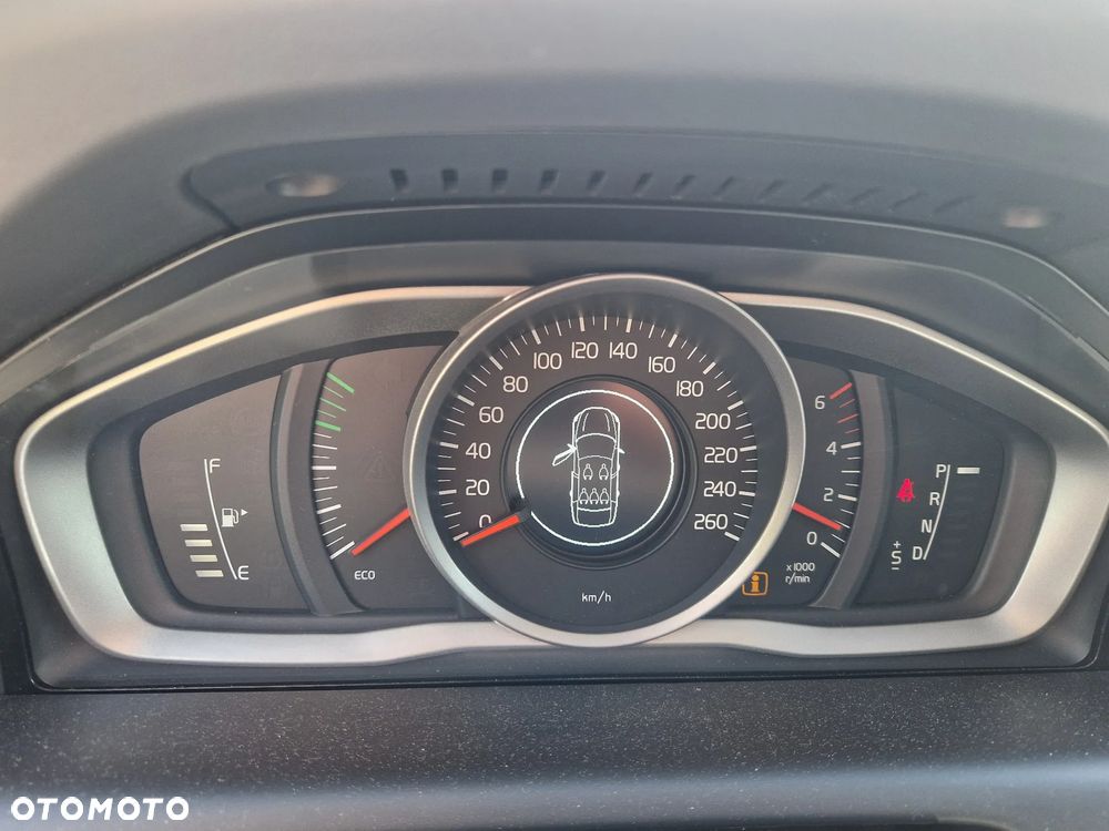 Volvo XC 60 D3 Drive-E Summum - 7