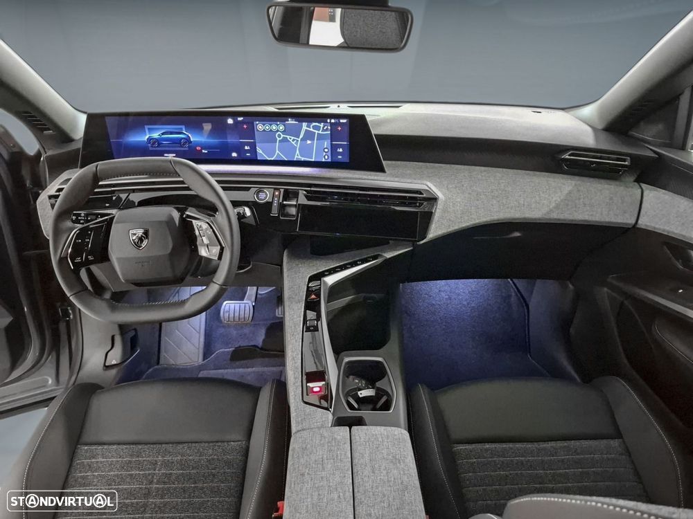 Peugeot E-5008 73 kWh Allure - 13