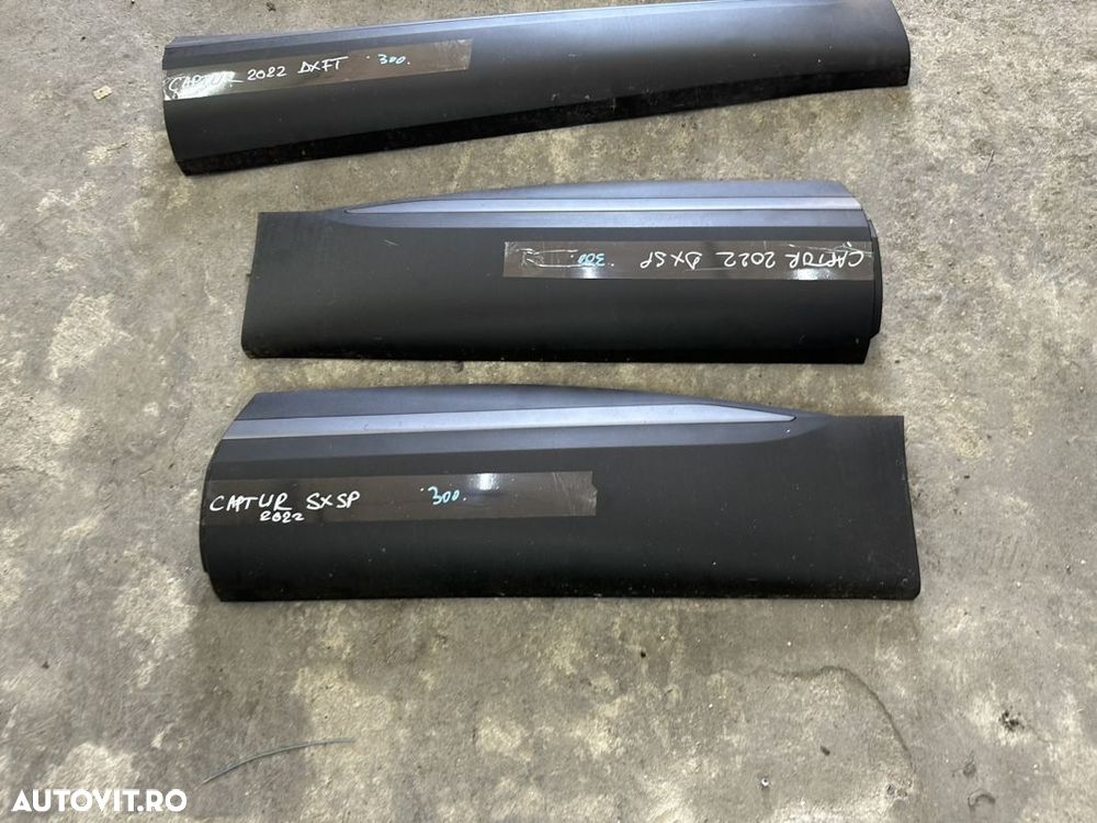 Bandou usa fata sau spate RENAULT CAPTUR an 2022 - 6