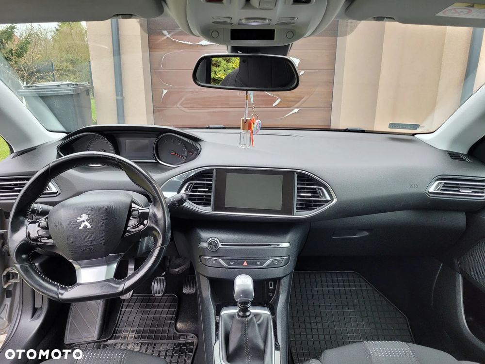 Peugeot 308 BlueHDi 120 Stop & Start Allure - 8