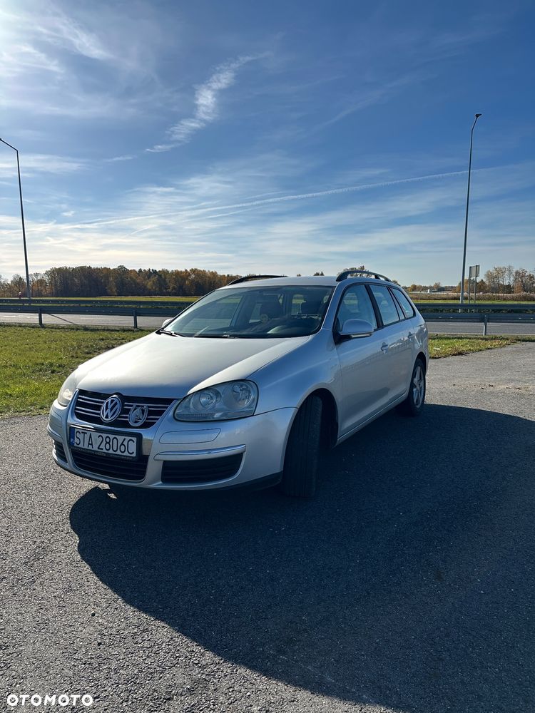 Volkswagen Golf V 1.9 TDI Comfortline - 2