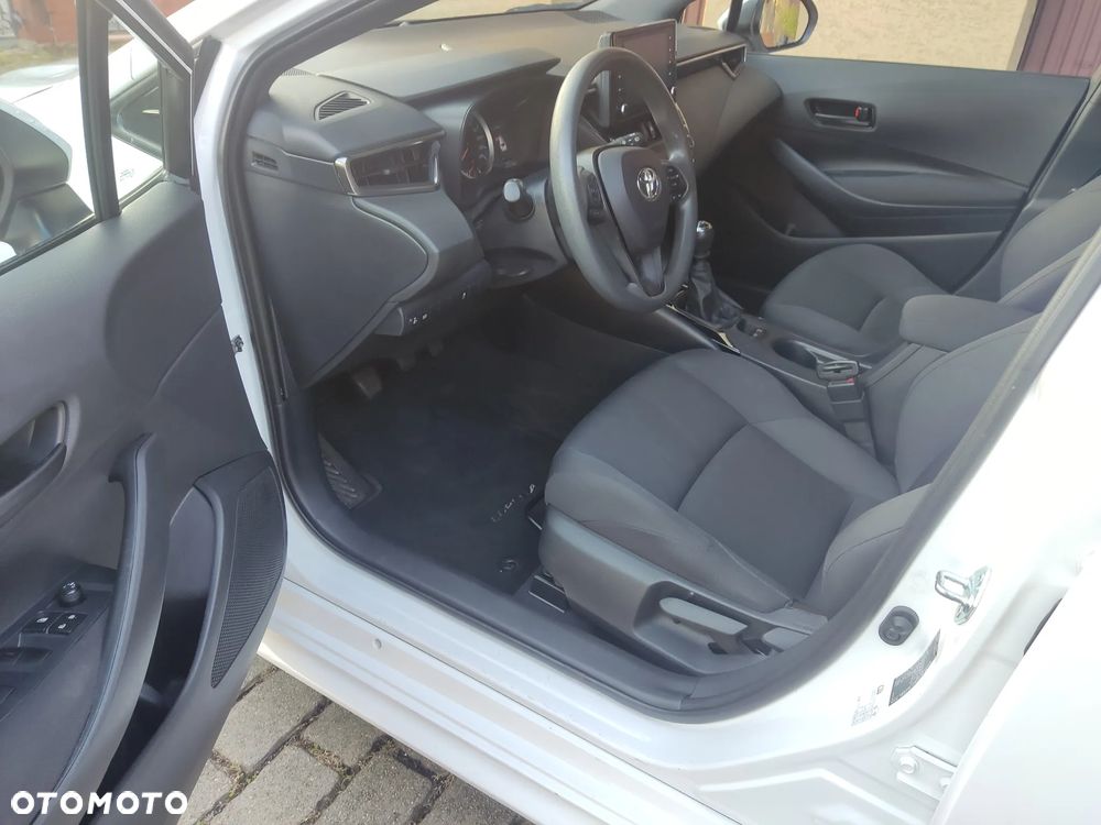 Toyota Corolla 1.2 T Active - 12