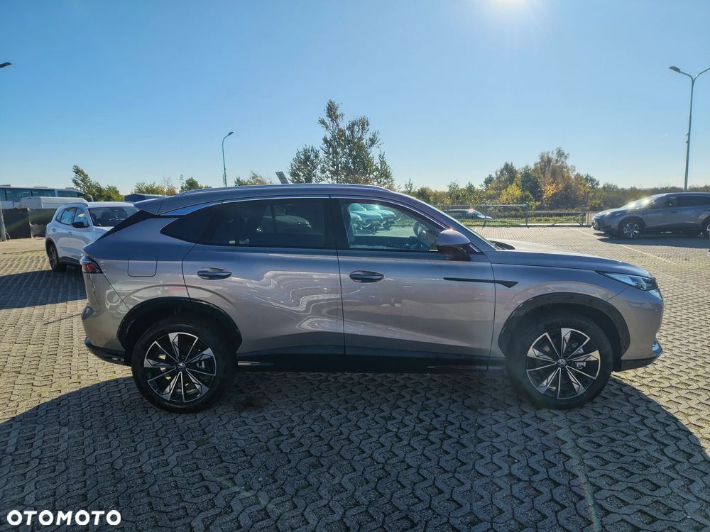 MG HS 1.5 T-GDI Exclusive DCT - 7