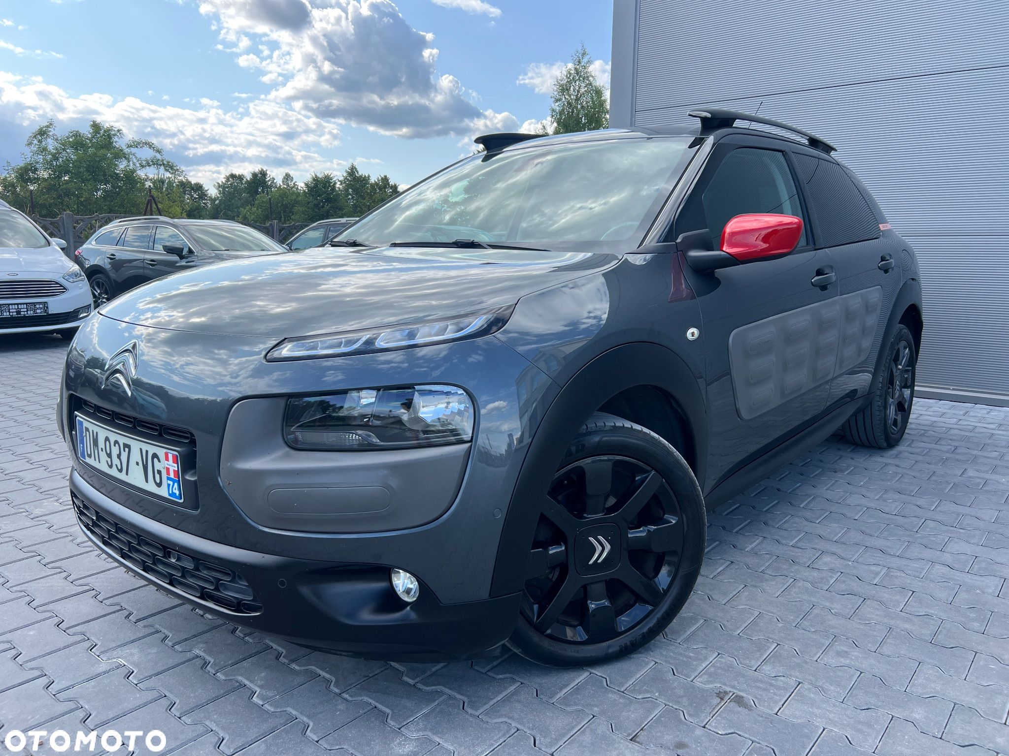 Citroën C4 Cactus 1.2 PureTech Shine Edition S&S - 1