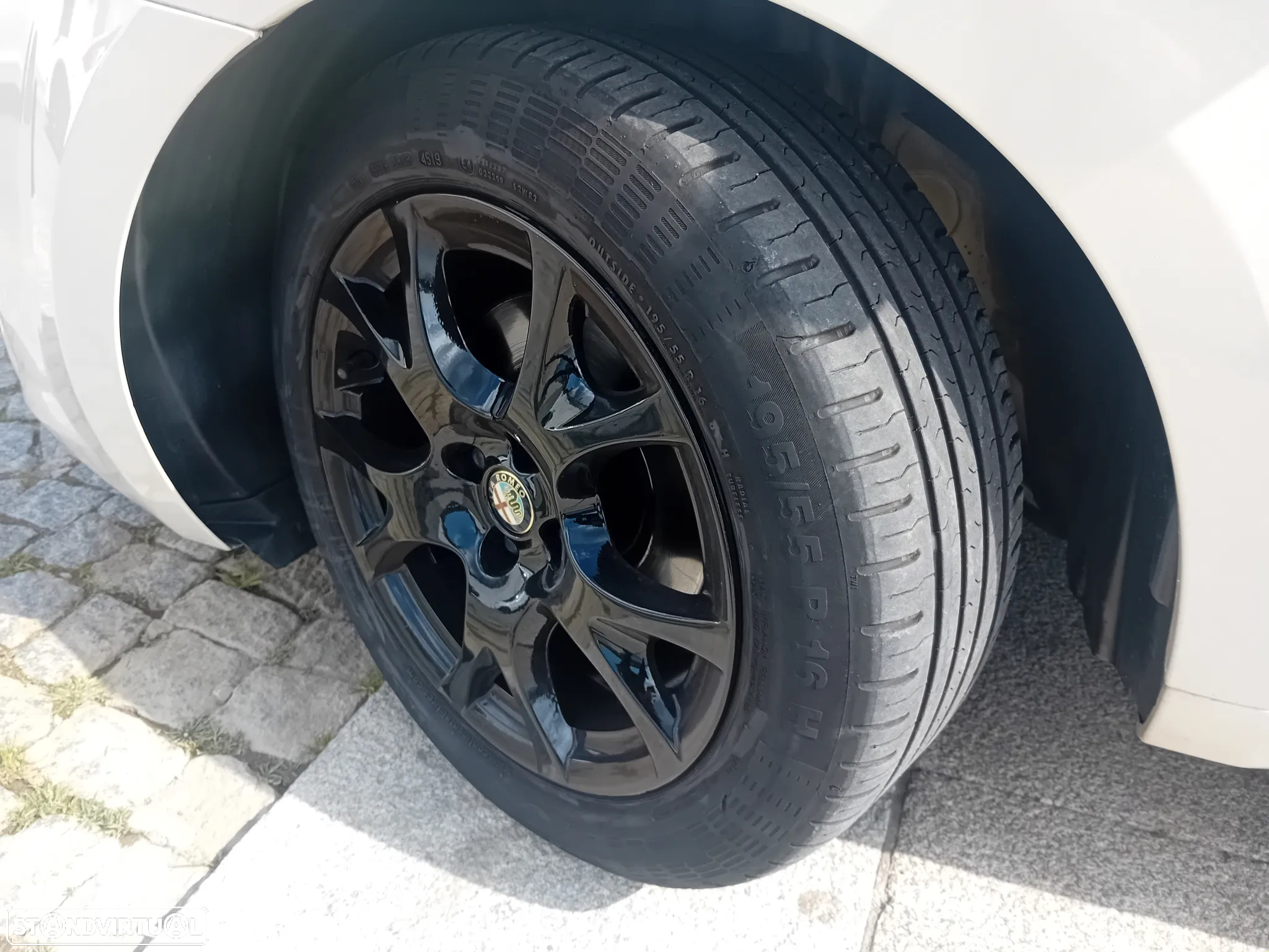 Alfa Romeo MiTo 1.3 JTD SBK S&S - 24