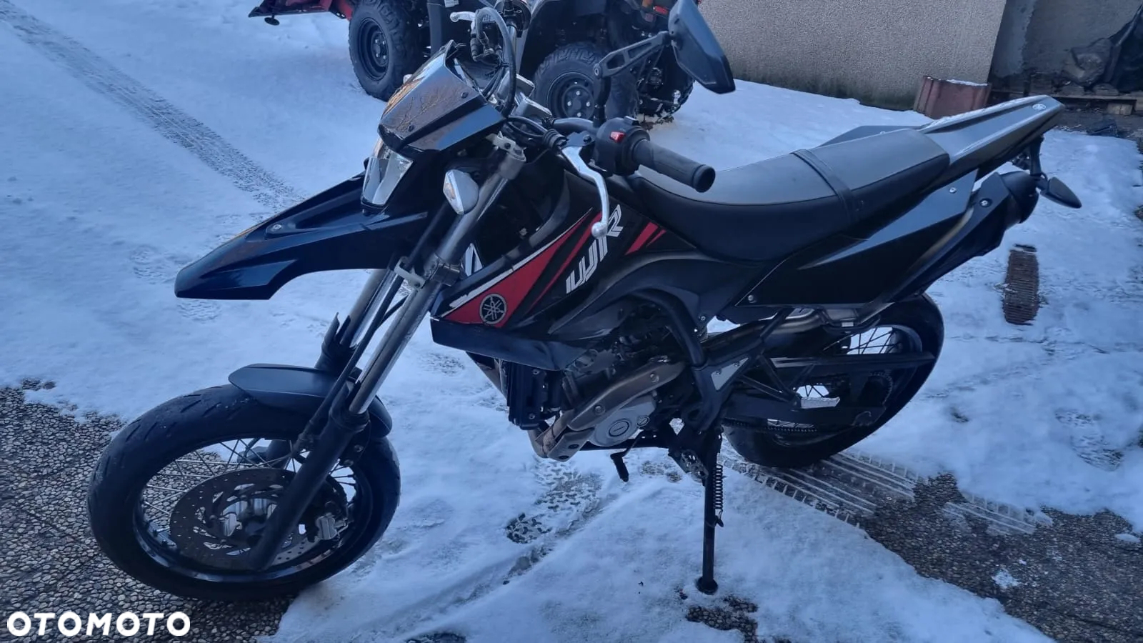 Yamaha WR - 9