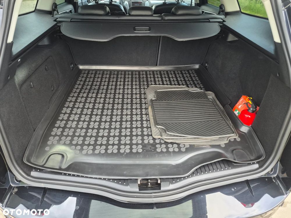 Ford Mondeo 1.6 Eco Boost Start-Stopp Champions Edition - 23