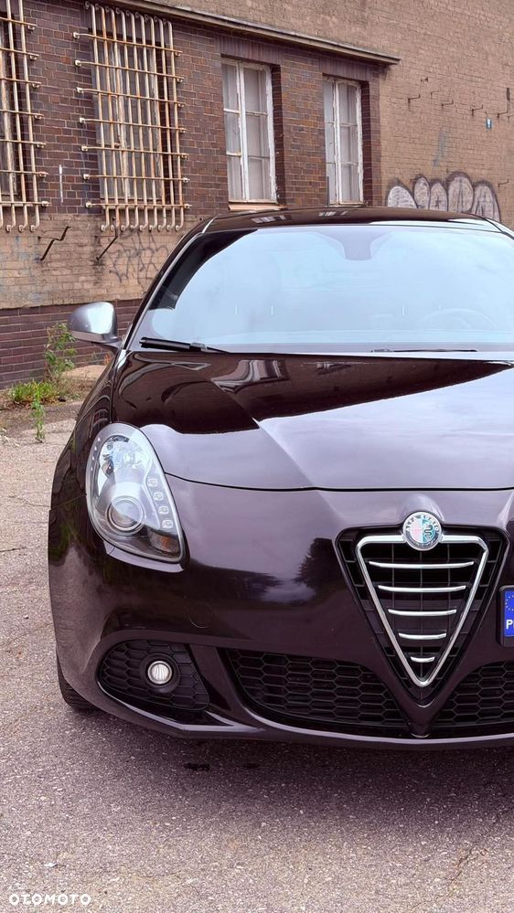 Alfa Romeo Giulietta 2.0 JTDM Distinctive - 6