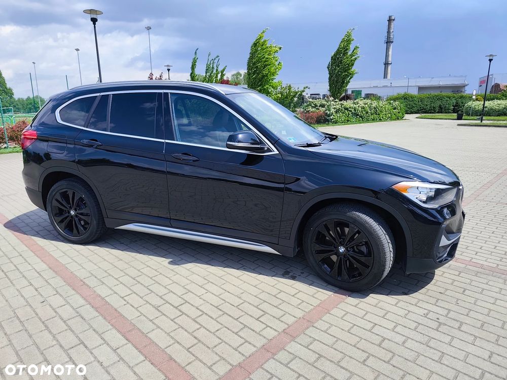 BMW X1 xDrive28i xLine - 13