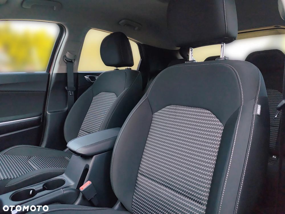 Kia XCeed 1.5 T-GDI M DCT - 11