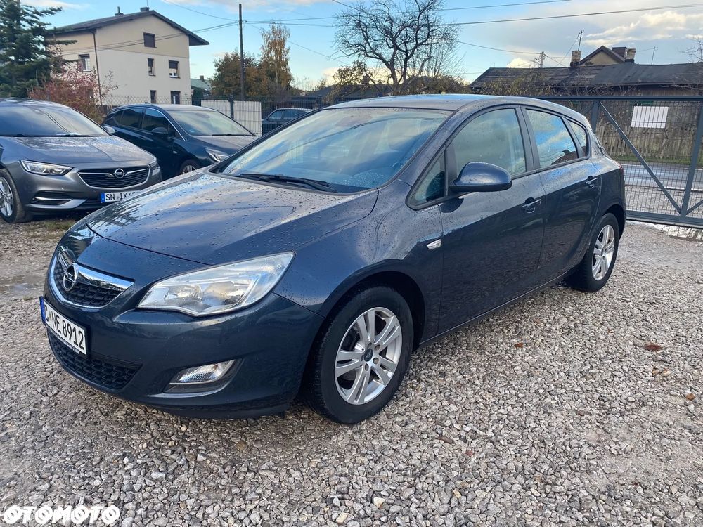 Opel Astra 1.4 Turbo Design Edition - 33