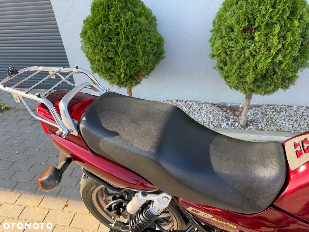 Honda CB - 25
