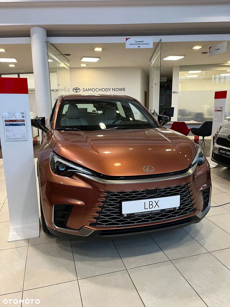 Lexus LBX 1.5 Hybrid Elegant - 3