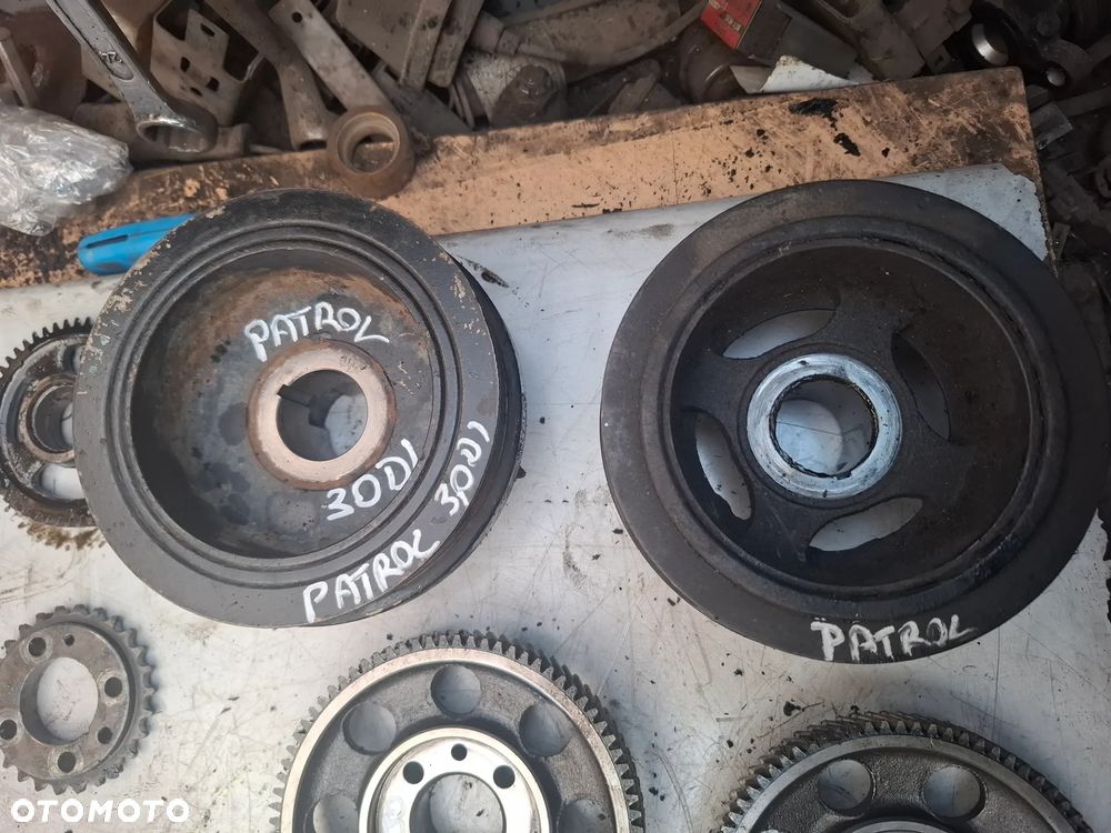 NISSAN PATROL 3,0 DI Y61 ZD30  koło rozrządu zębate pasowe wału - 4