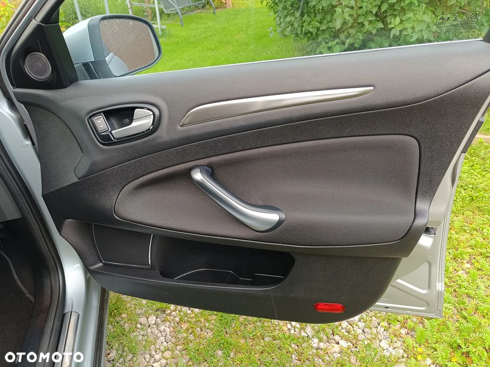 Ford Mondeo 2.0 T Titanium S MPS6 - 31