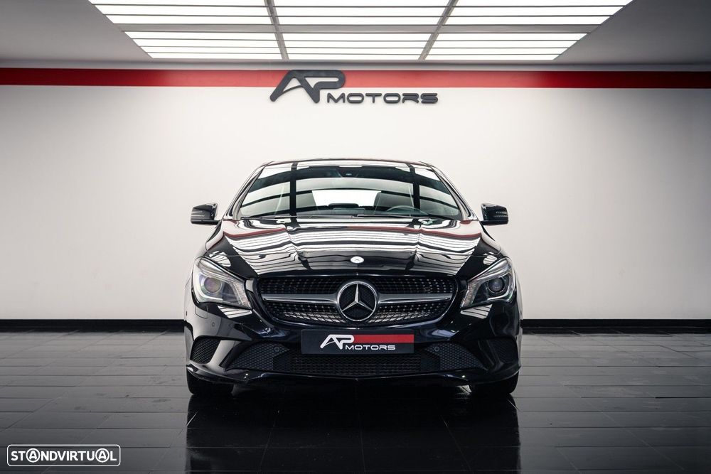 Mercedes-Benz CLA 200 d Shooting Brake Urban - 3