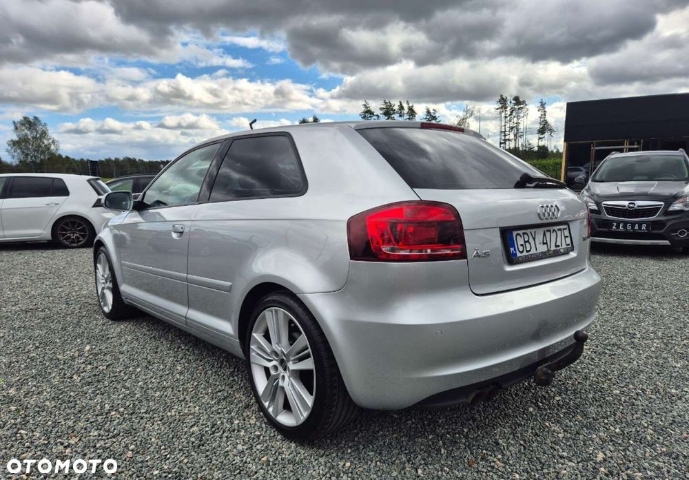 Audi A3 - 3