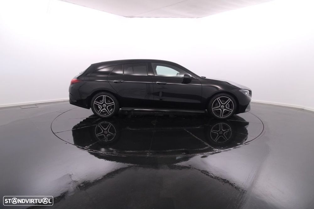 Mercedes-Benz CLA 180 d Shooting Brake AMG Line Aut. - 9