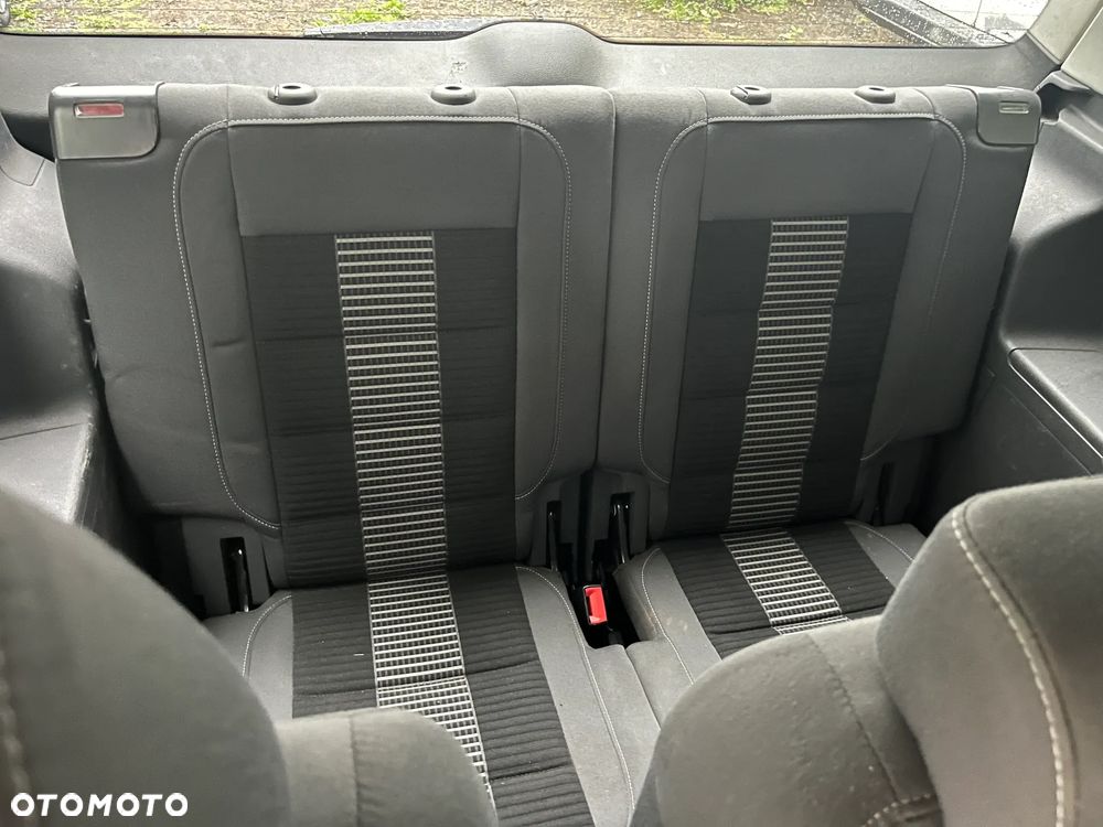 Volkswagen Touran 1.4 TSI Highline - 8