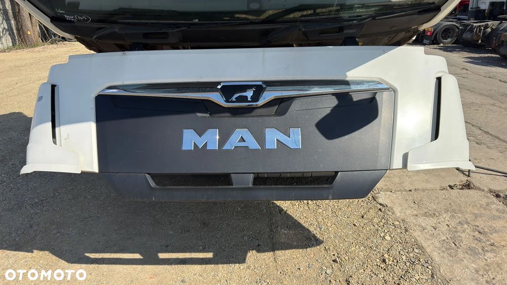 MASKA GRILL MAN TGX TG3 ORYGINAŁ - 1