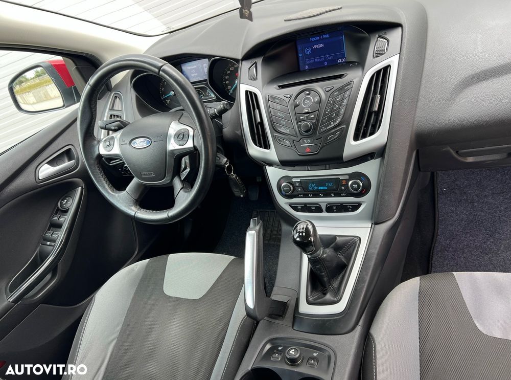 Ford Focus Turnier 1.6 Ti-VCT Style - 9