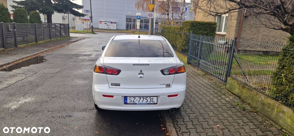 Mitsubishi Lancer 1.6 Intense - 4